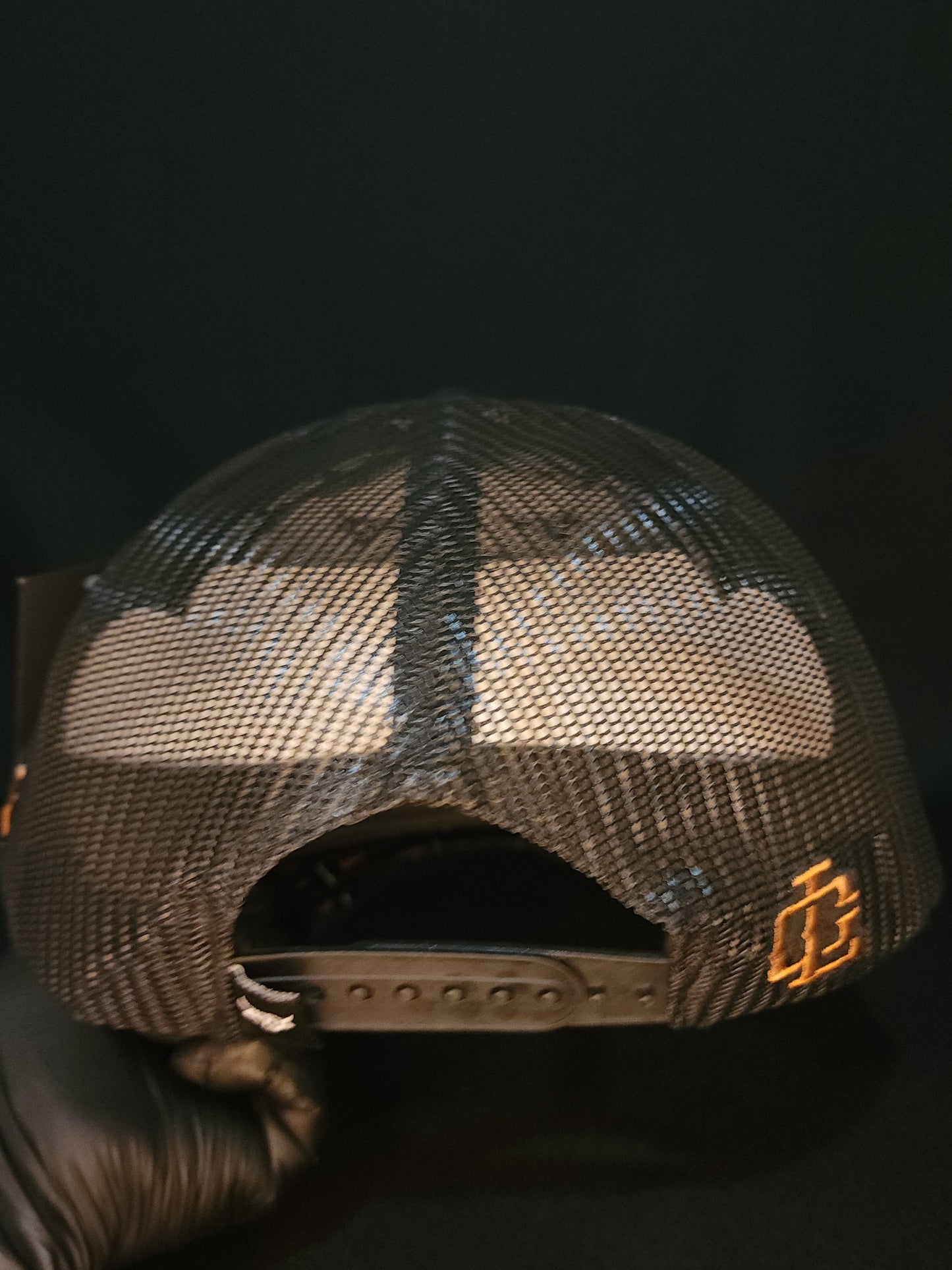 GORRA LOST CALF